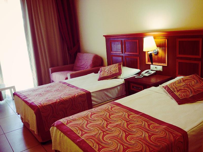Himeros Club Hotel 4*