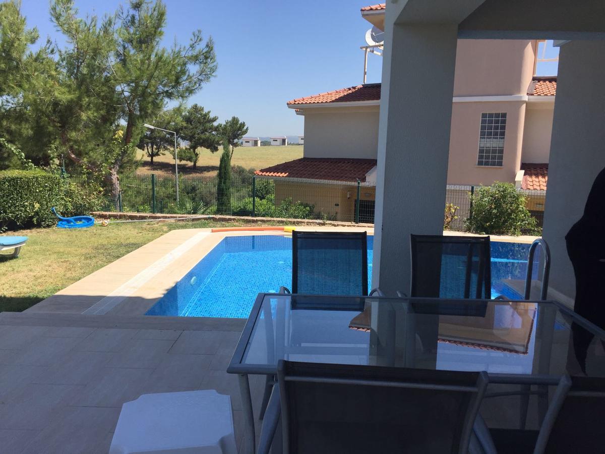 Luxury With Private Pool In Aegean Breeze Site Villa Kusadasi