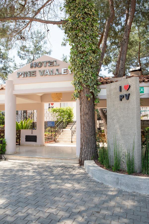 Pine Valley Hotel
