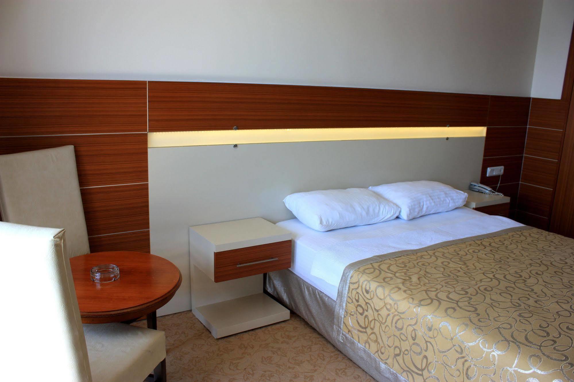Hotel Mendos Garden Exclusive
