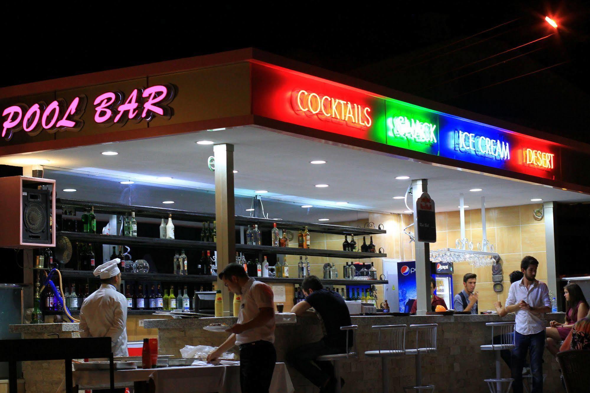 Hotel Rosy 2*