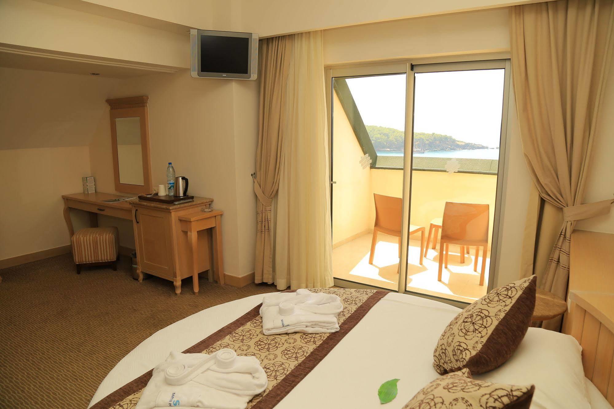 Hotel Saphir &