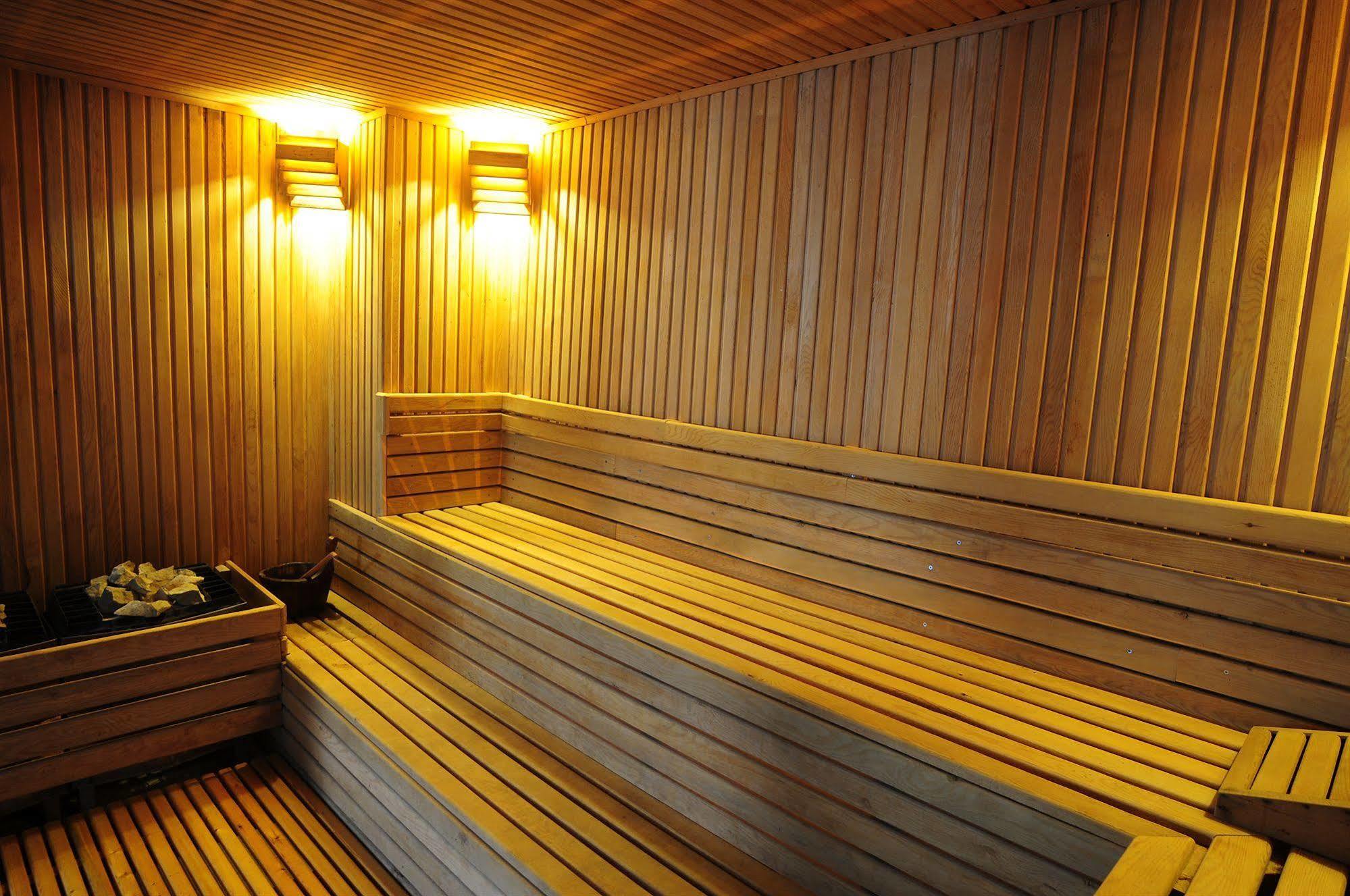 Ata Park Hotel