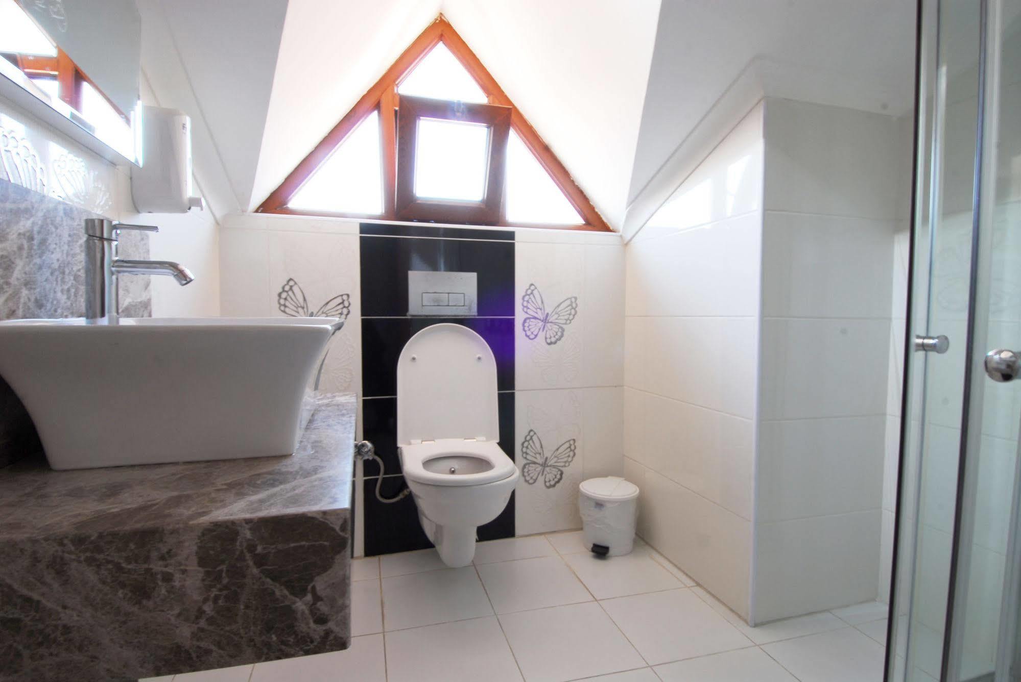 Hotel Lidya 3*