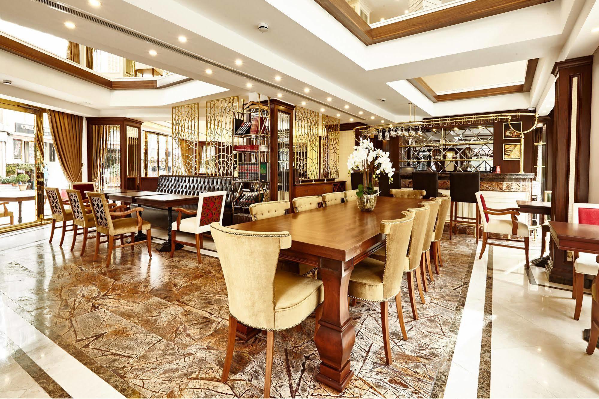 Hotel Beethoven - Special Category