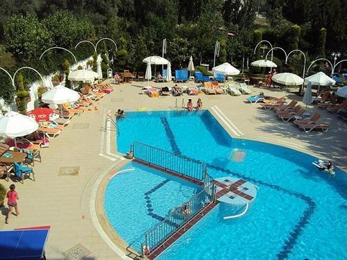 Opus Aparthotel