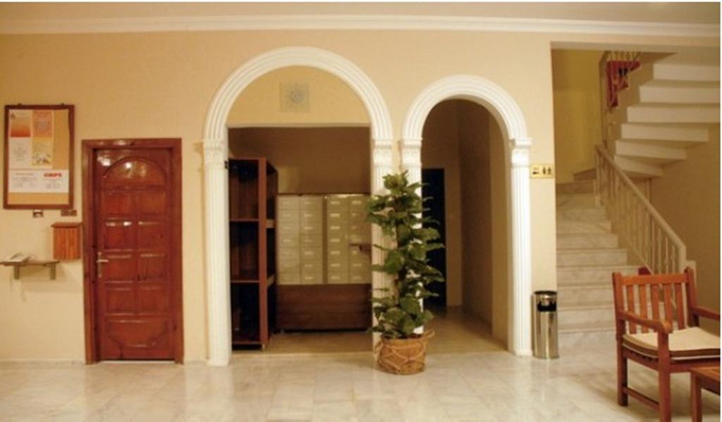 Rosy Hotel