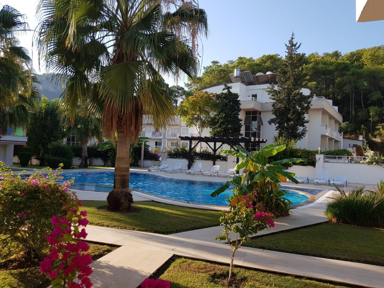 Atalos Apart In The Center With Pool And Wi-fi *