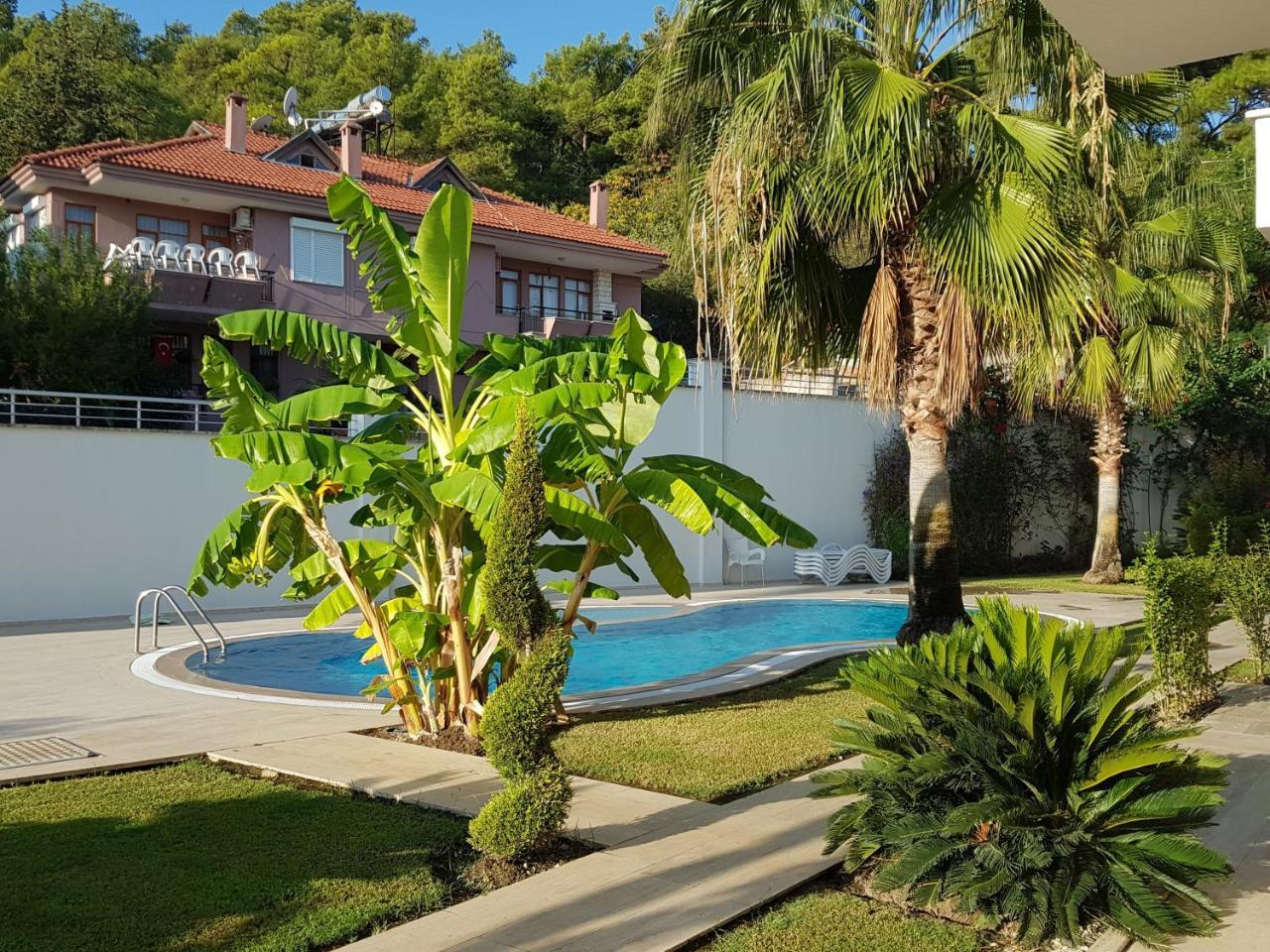 Apartment Atalos Apart In The Center With Pool And Wi-fi Kemer