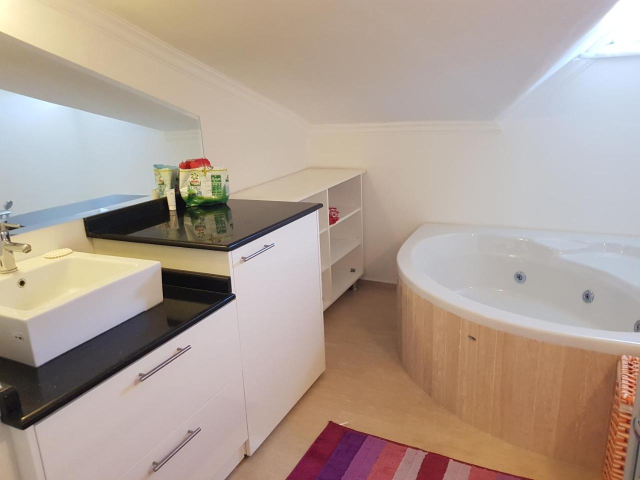 Atalos Apart In The Center With Pool And Wi-fi * Kemer
