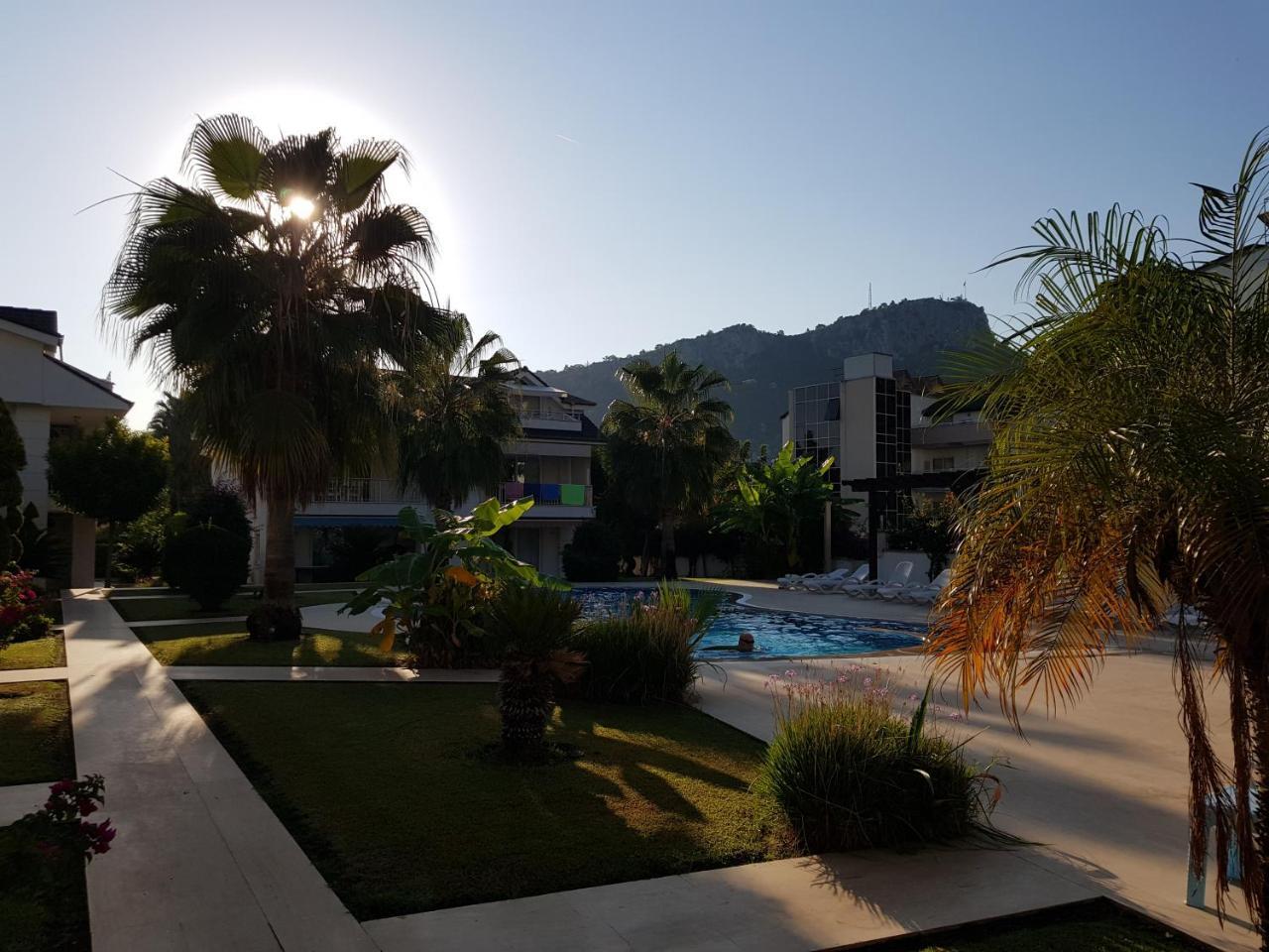 Apartment Atalos Apart In The Center With Pool And Wi-fi