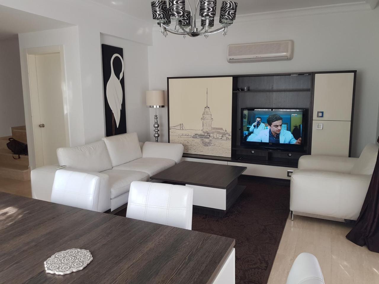 Atalos Apart In The Center With Pool And Wi-fi Kemer