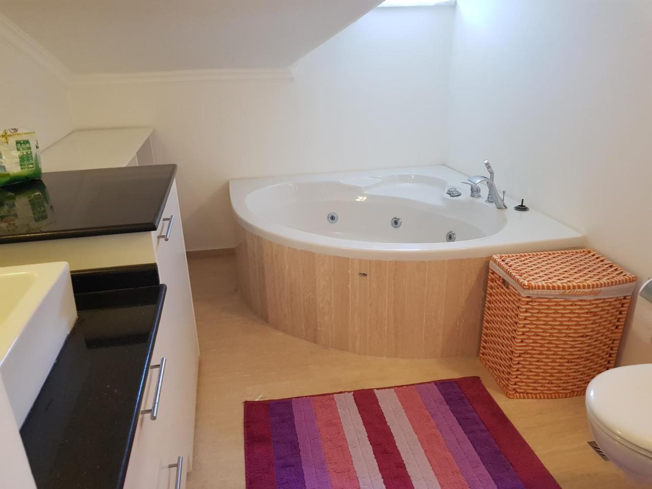 Atalos Apart In The Center With Pool And Wi-fi Kemer