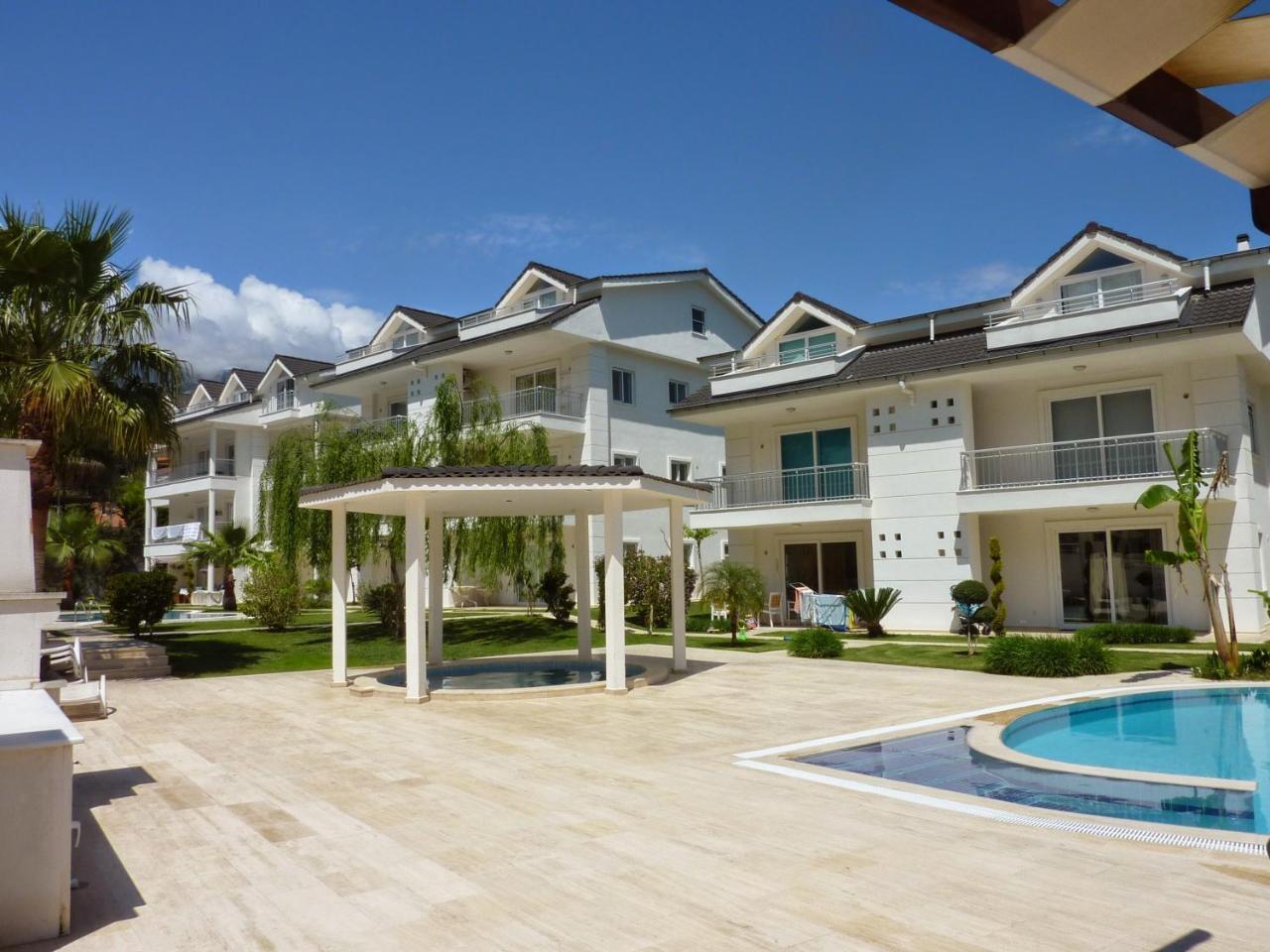 Atalos Apart In The Center With Pool And Wi-fi *