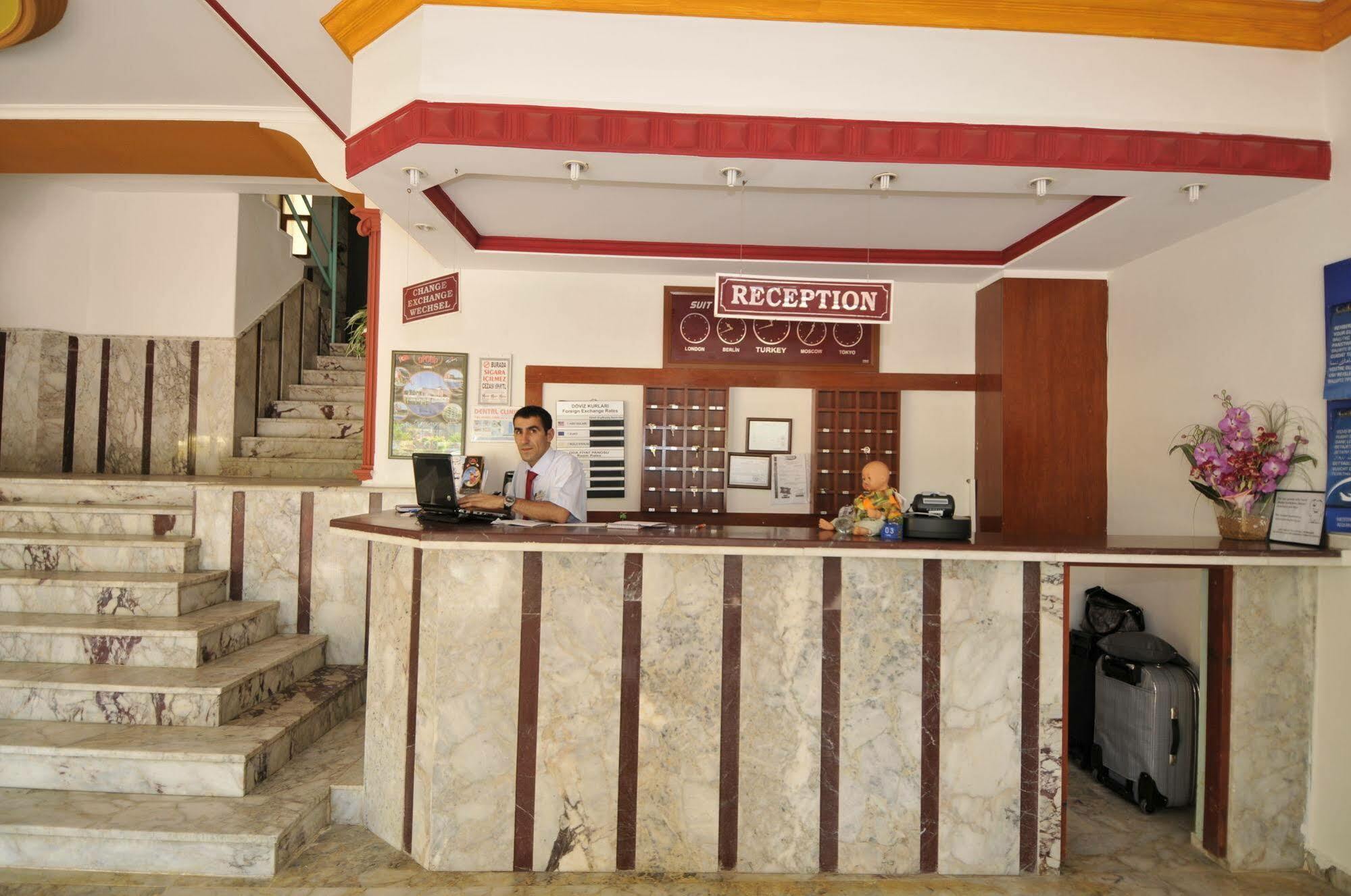 Hotel Klas Dom