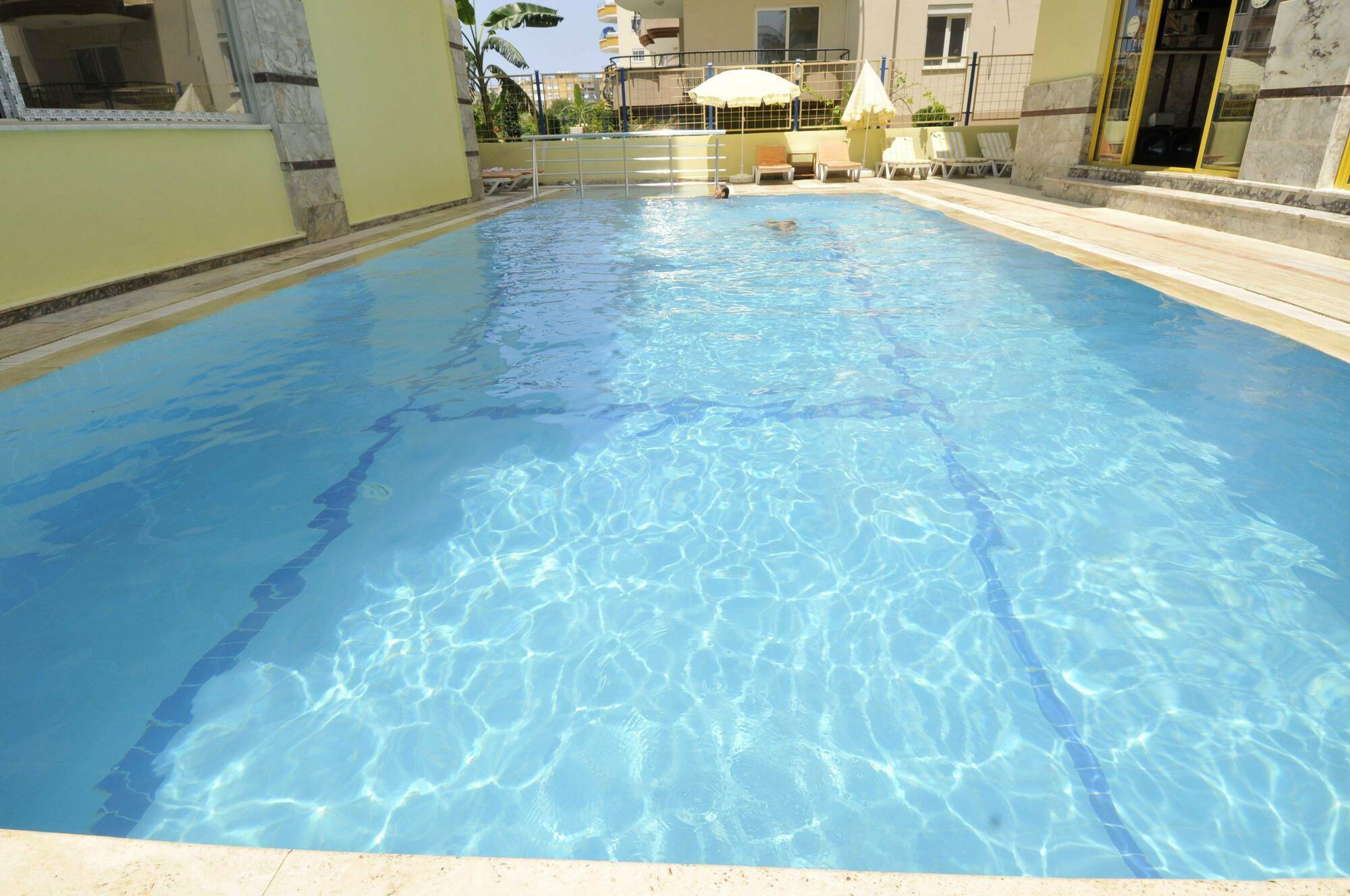Klas Dom Hotel