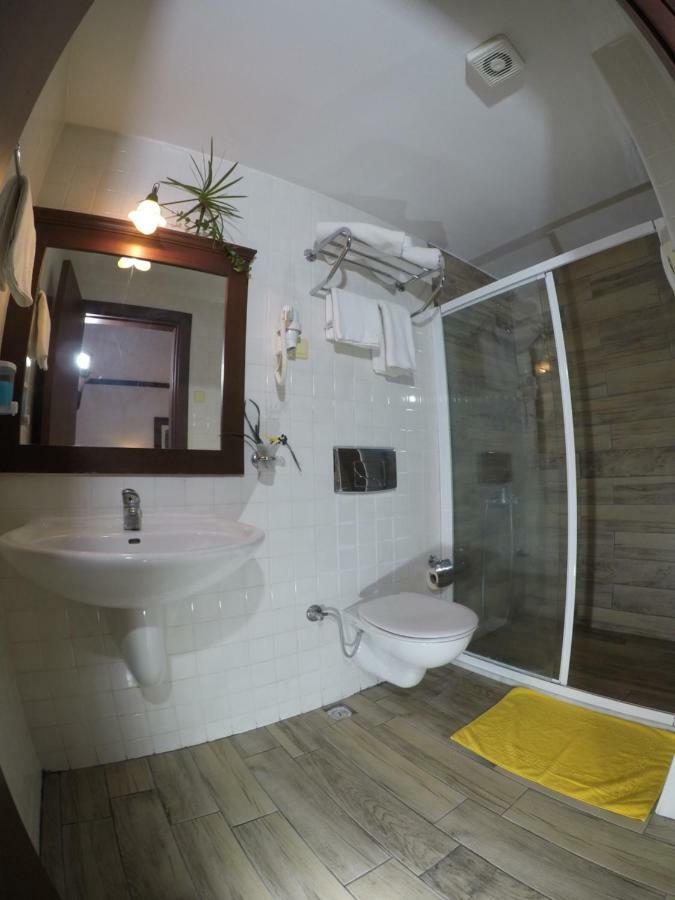 Nar Hotel 3*