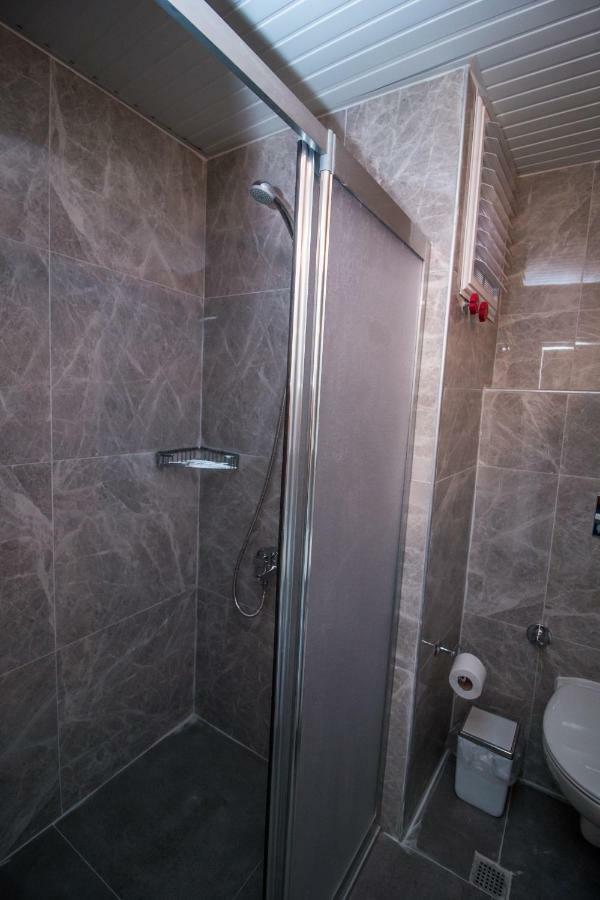 Parus Hotel 3*