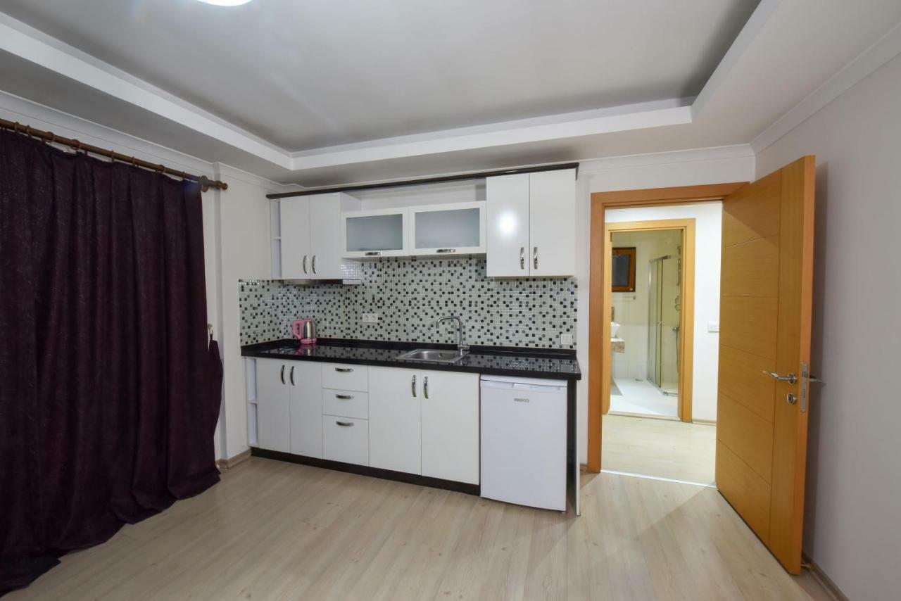 Lidya Hotel