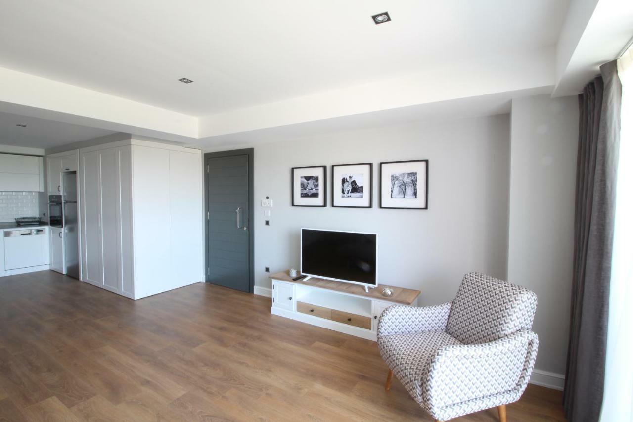 Elia Apartment