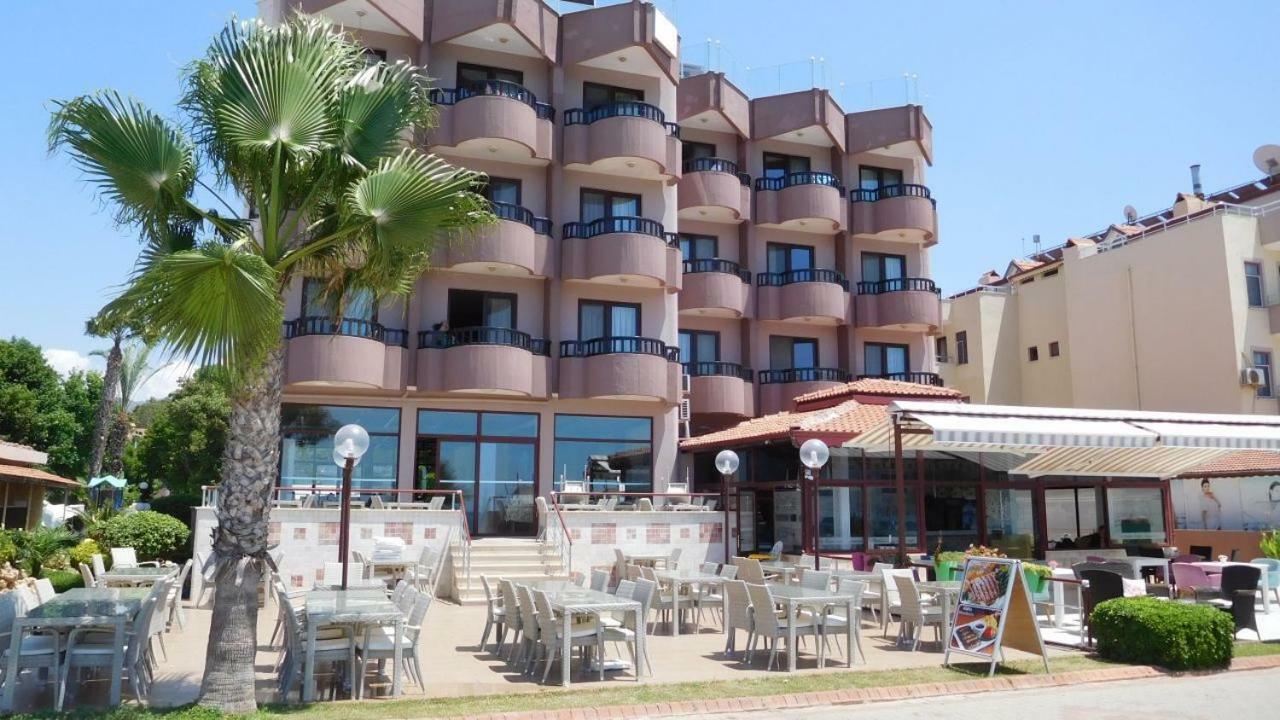 Miramar Hotel 3*