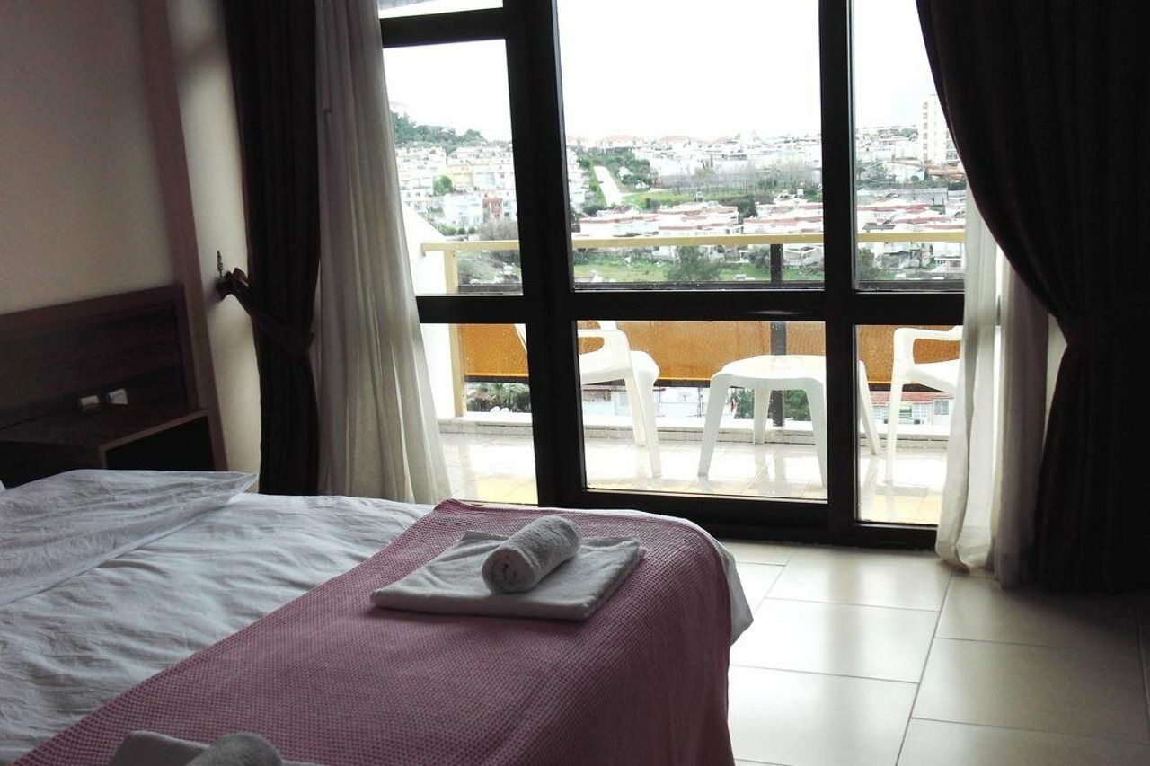 West Ada Hotel&spa Hotel 3*