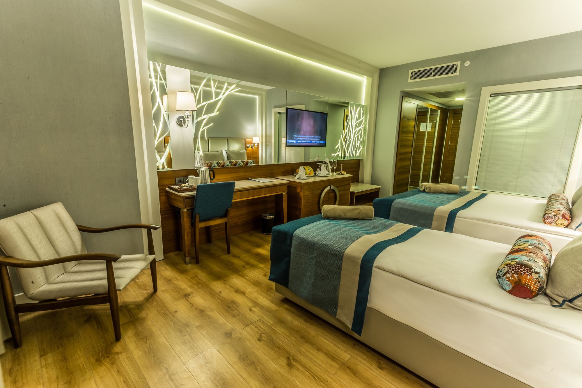 Sensitive Premium & Belek