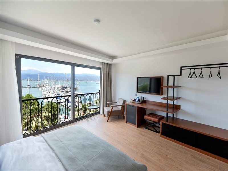 La Farine Hotel 2*