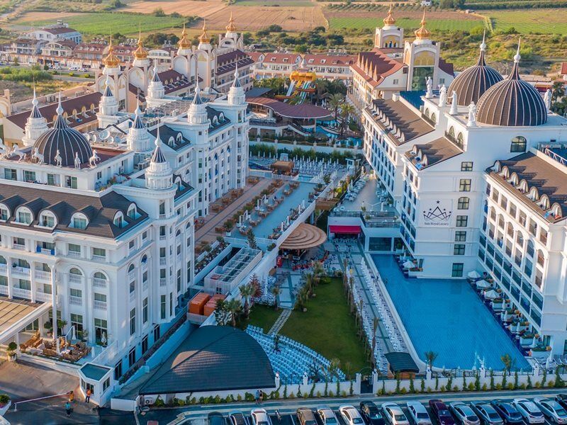 Royal Style Hotel