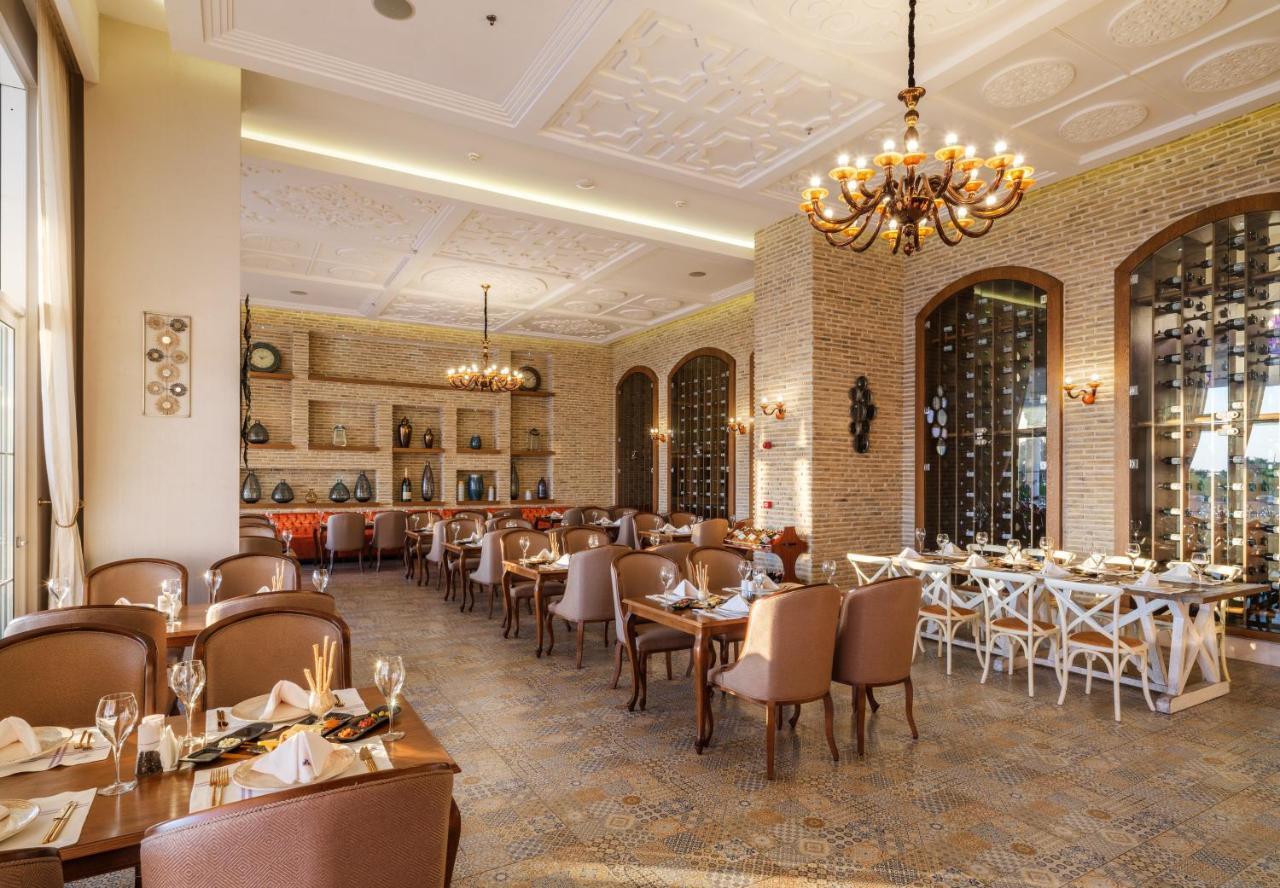Hotel Rubi Platinum Spa &