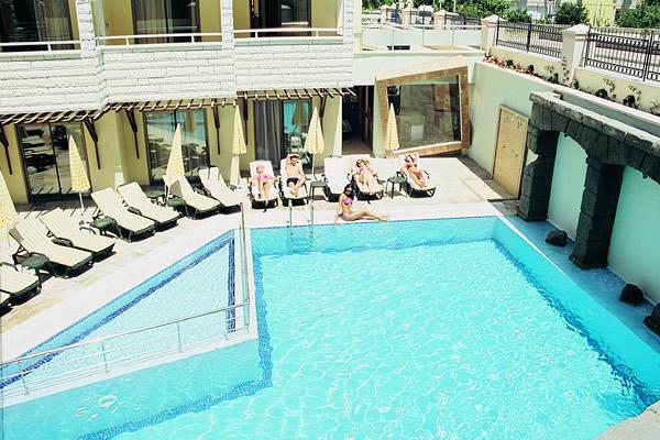 Hotel Himeros Life