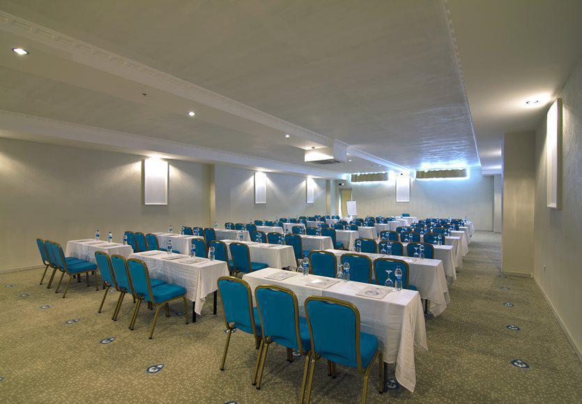 Daima Biz - Dolusu Aquapark Access Hotel