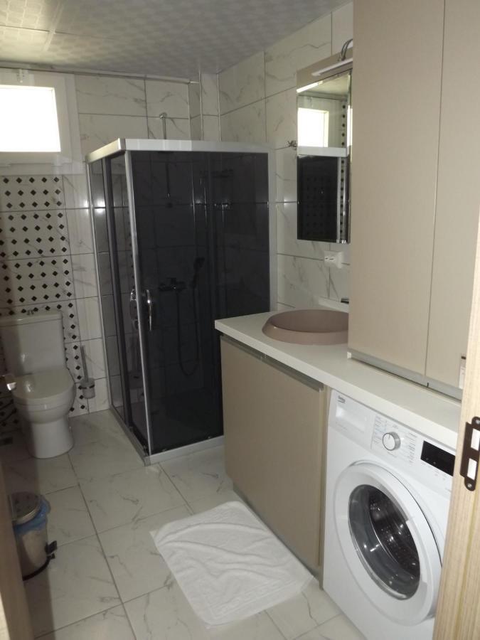 Opus 3* Kusadasi