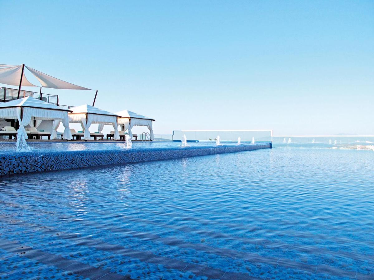 Hillstone & Hotel 5*