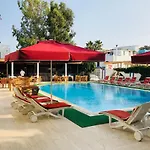 Tuemay Hotel