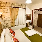 Zevkliler Alacati Boutique Hotel & Fine Dining