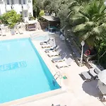 Nefis Hotel Oeluedeniz
