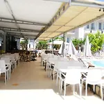 Nefis Hotel Oeluedeniz