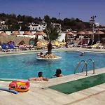 Sunpoint Family Hotel