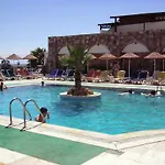 Sunpoint Family Hotel