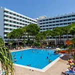 Hotel Grand Efe (Adults Only)