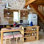 Ambar Evleri