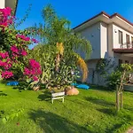 Mavi Deniz Konuk Evi