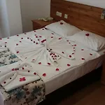 Chronos Beach Otel