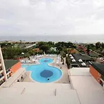 Insula Resort & Spa