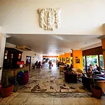 Tuntas Beach Hotel Altinkum