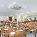 Club Shark Hotel