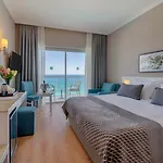 Corendon Playa Kemer Hotel