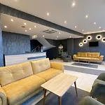 Alarga Premier Hotel