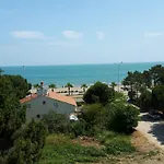 Deluxe Beach Residence